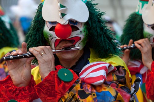 Clown flûtiste - © Norbert Pousseur