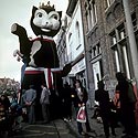 le roi chat défilant - Kattenstoet 1977 - fête des chats - Ieper - Ypres - © Norbert Pousseur
