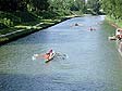 Canoés concourant sur le canal de Vaires - © Norbert Pousseur