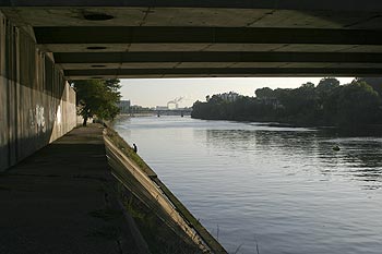 La Seine, sous le pont de Courbevoie - ponts sur Seine - © Norbert Pousseur