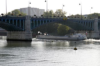 L'arche centrale du pont d'Asnières - ponts sur Seine - © Norbert Pousseur