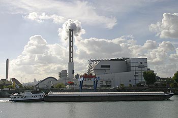 L'usine d'incinération de St Ouen - ponts sur Seine - © Norbert Pousseur