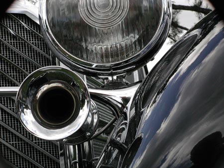 Avertisseur sonore de Mercedes - voiture ancienne - © Norbert Pousseur