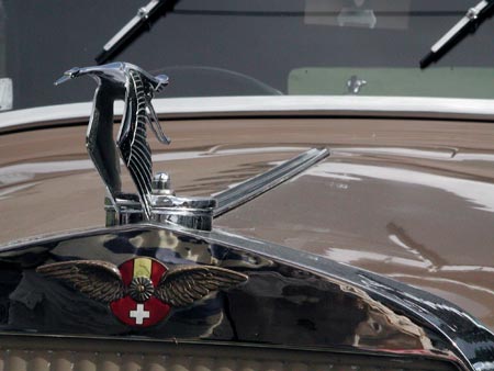 Bouchon de radiateur d'Hispano Suiza - voiture ancienne - © Norbert Pousseur