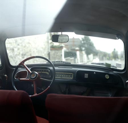 Intérieur d'Ondine Renault - voiture ancienne - © Norbert Pousseur