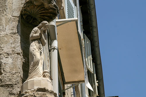 Une des "oubliées" d'Avignon - par Jacques Goldschmit  © Norbert Pousseur