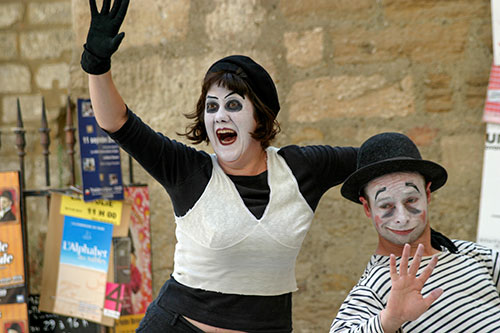 Avignon :  jeux de corps © Norbert Pousseur