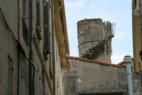 Avignon : château d'eau © Norbert Pousseur