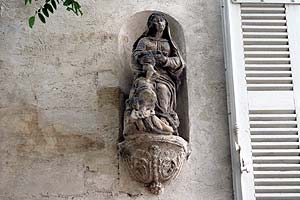 Vierge et enfant en pied