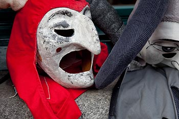 Bouche vide et tête rouge - carnaval 2010 Bâle - © Norbert Pousseur