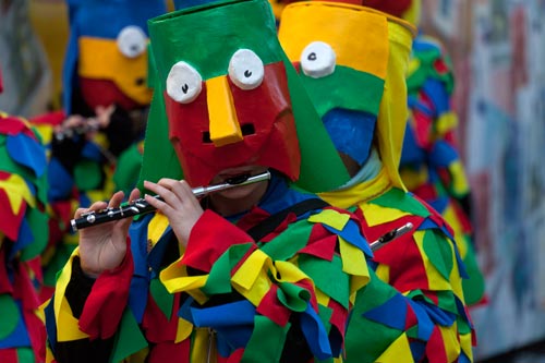 Masque carré pour joueur de flûte - © Norbert Pousseur