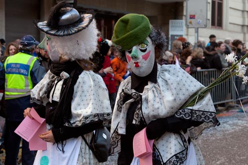 Commères à chapeaux - © Norbert Pousseur - © Norbert Pousseur