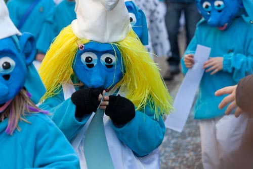 Schroumpfette défilant - © Norbert Pousseur