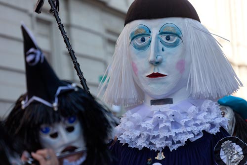 Masque à la larme, guide de groupe - © Norbert Pousseur