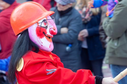 Pompier joyeux © Norbert Pousseur