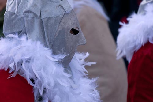 Profil du masque gris © Norbert Pousseur