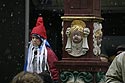 enfant déguisé et sculpture au carnaval de Bâle 2006 - © Norbert Pousseur