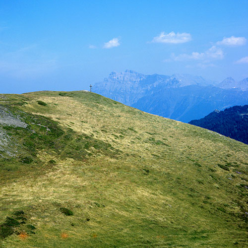 Croix au lointain - © Norbert Pousseur