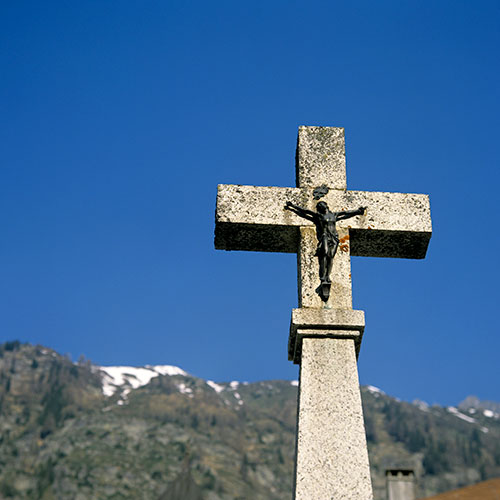 Croix en granit savoyard - © Norbert Pousseur