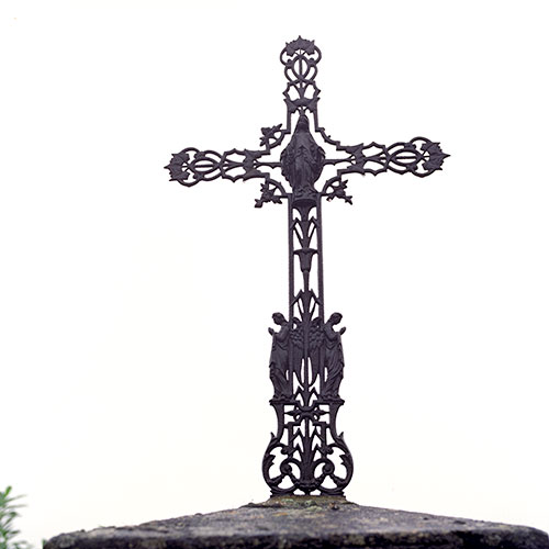 Croix en fer forgé avec Christ - © Norbert Pousseur