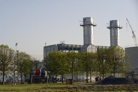 Nouvelle centrale en cours de finition - centrale Edf - © Norbert Pousseur