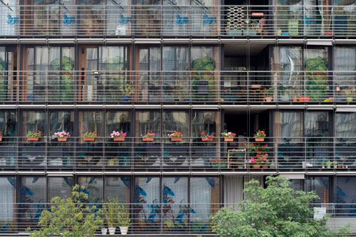 Balcones a los potes de geranio - © Norbert Pousseur