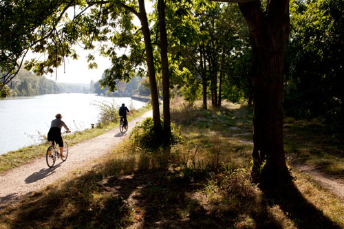 Bicicletas en borde de La Marne - © Norbert Pousseur