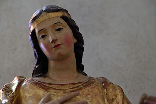 Cara feliz de estatua de santa - © Norbert Pousseur