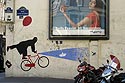 A vélo et en bateau à voile, Graph’mur de Nemo et Jérôme Mesnager photographié par Norbert Pousseur ©