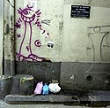Zébulon ricanant en recoin de rue, Graph’mur photographié par Norbert Pousseur ©