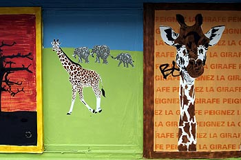 Girafe par Mosko et associés, Graph’mur photographié par Norbert Pousseur ©