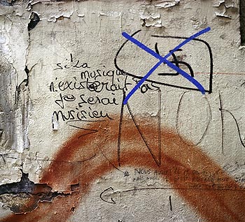 Si la musique n'existait pas, je serai musicien, Graph’mur photographié par Norbert Pousseur ©