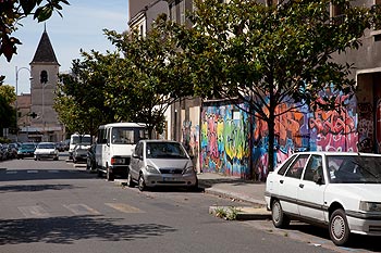 Façades de tags dans la rue Sadi Carnot à Bagnolet - Bagnolet 2009, photographié par Norbert Pousseur ©