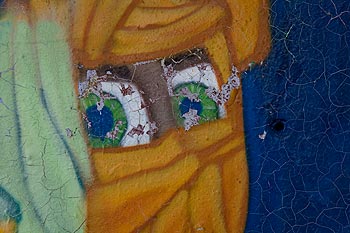 Yeux de femme voilée - Graph’mur de Baden photographié par Norbert Pousseur ©
