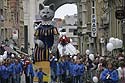 Les matous géants en défilé - Kattenstoet 2006 - fête des chats - Ieper - Ypres - © Norbert Pousseur