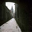 rue vide d'Ypres - Kattenstoet 1977 - fête des chats - Ieper - Ypres - © Norbert Pousseur