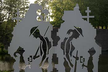sculpture en l'honneur des défenseurs d'Ypres en 14-18 - Ieper - Ypres - © Norbert Pousseur
