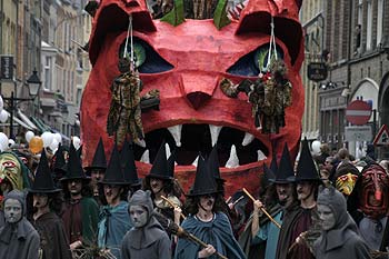 char du diable - Kattenstoet 2006 - fête des chats - Ieper - Ypres - © Norbert Pousseur