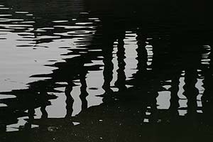 Reflets de pont de Lagny