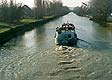 Péniche sur le canal de Vaires à  Neuilly sur Marne - © Norbert Pousseur