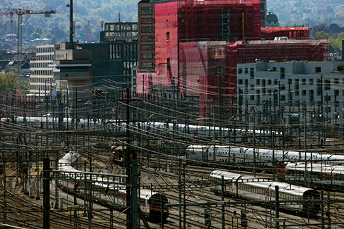 Railroad and industries in Zurich - © Norbert Pousseur