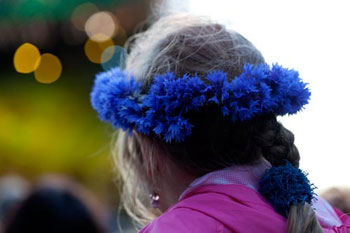 Couronne de fleurs de bleuets - © Norbert Pousseur