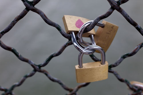 Cadenas à trois - © Norbert Pousseur