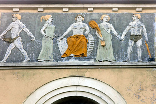 Fresco of the workers - © Norbert Pousseur