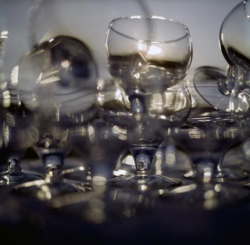 Amas de verres à vin - © Norbert Pousseur