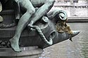 Détail de statue du pont Mirabeau - © Norbert Pousseur