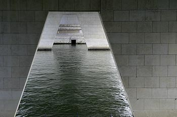 Piles sous le pont du Garigliano - ponts sur Seine - © Norbert Pousseur