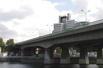 Le passage du périphérique - ponts sur Seine - © Norbert Pousseur