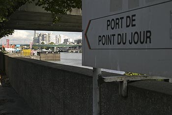 Panneau du port du "Point du jour" - ponts sur Seine - © Norbert Pousseur