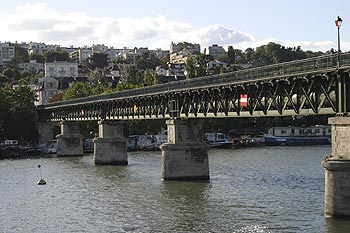 Passerelle de l'Avre - ponts sur Seine - © Norbert Pousseur
